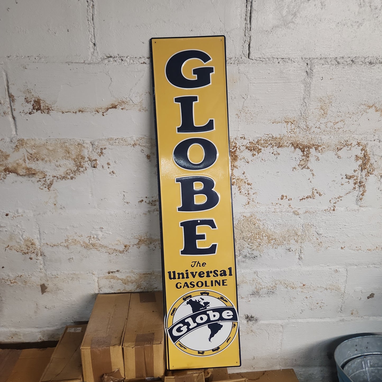 Globe universal gasoline automotive advertising sign