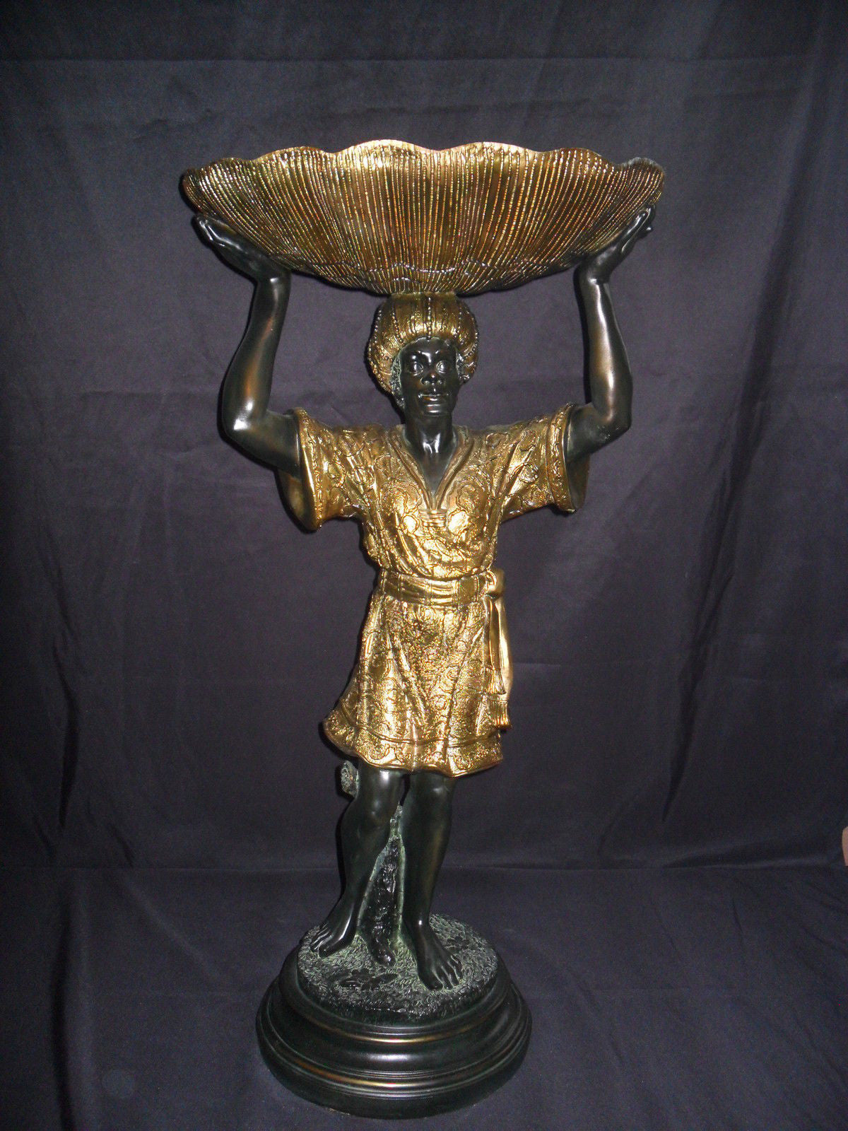 Statue Holder - Blackamoor Standing w/ Shell