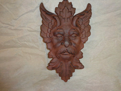 Cast Iron - Gothic Face Hanging Decor / Wall Art