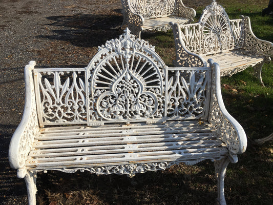 CAST IRON CROWN BENCH