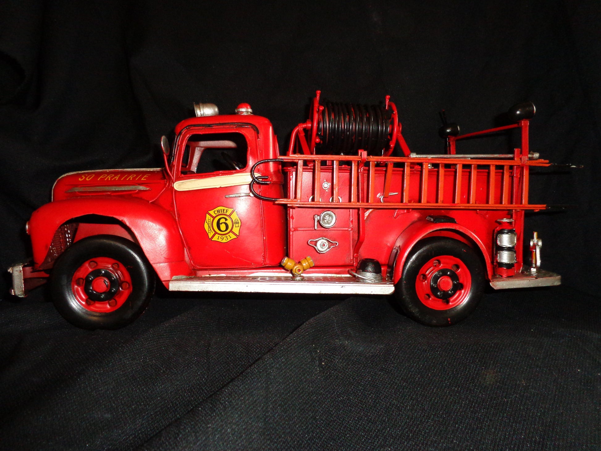 Vintage Toys - Fire Truck Ford Boyer 1931