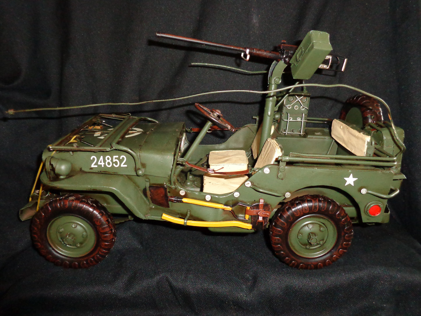 Vintage Toys - Willys 1941 Jeep WWII