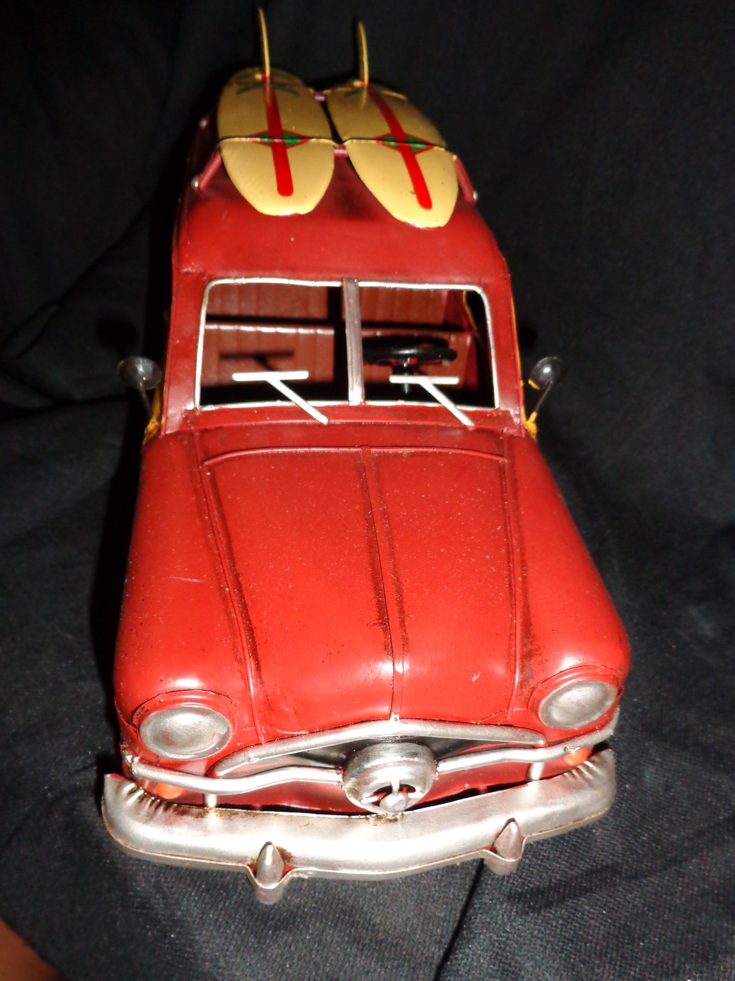 Vintage Toys - Ford Classic Woody Wagon Surfs Up 2 Surfboards