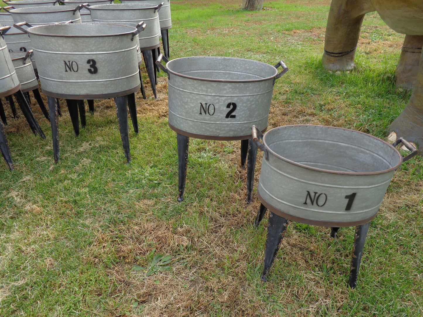 Metal Planters - 3 piece Wash Tubs on Stands