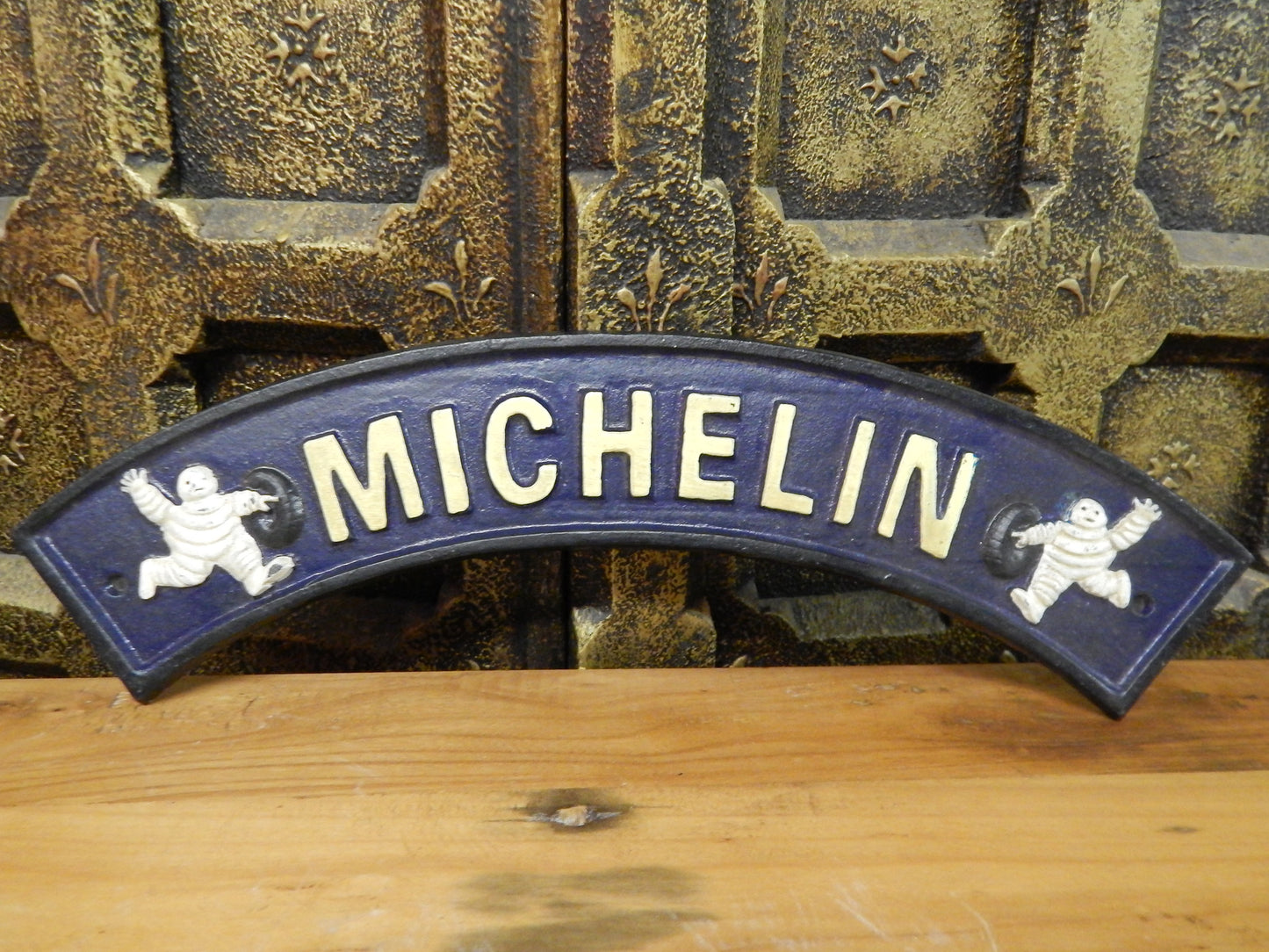 Cast Iron Sign - Curve "MICHELIN TIRE"