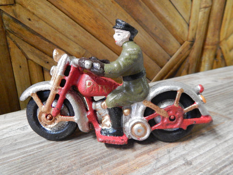 Cast Iron Figurine - Hubley Motorcycle Patrol