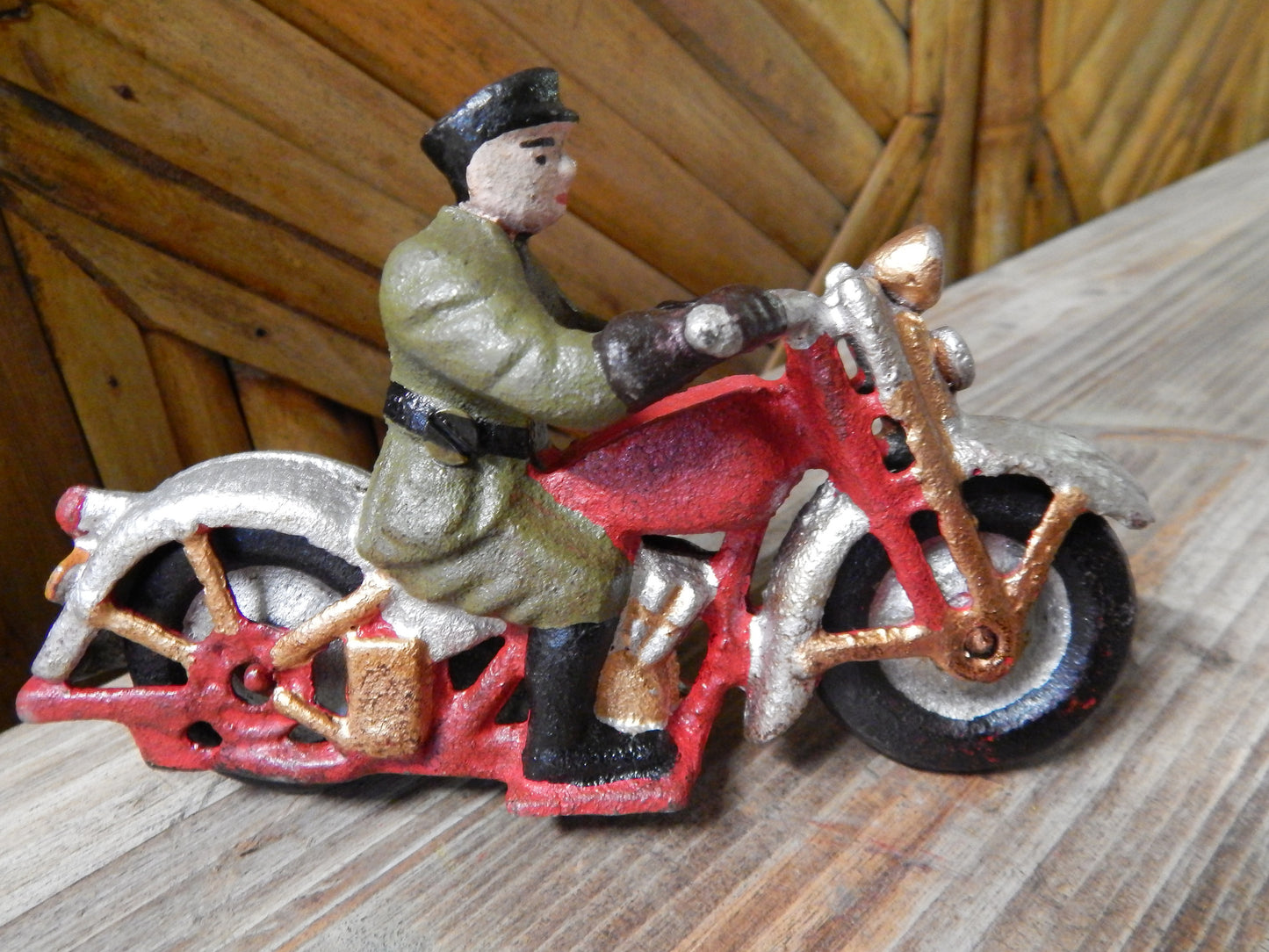 Cast Iron Figurine - Hubley Motorcycle Patrol