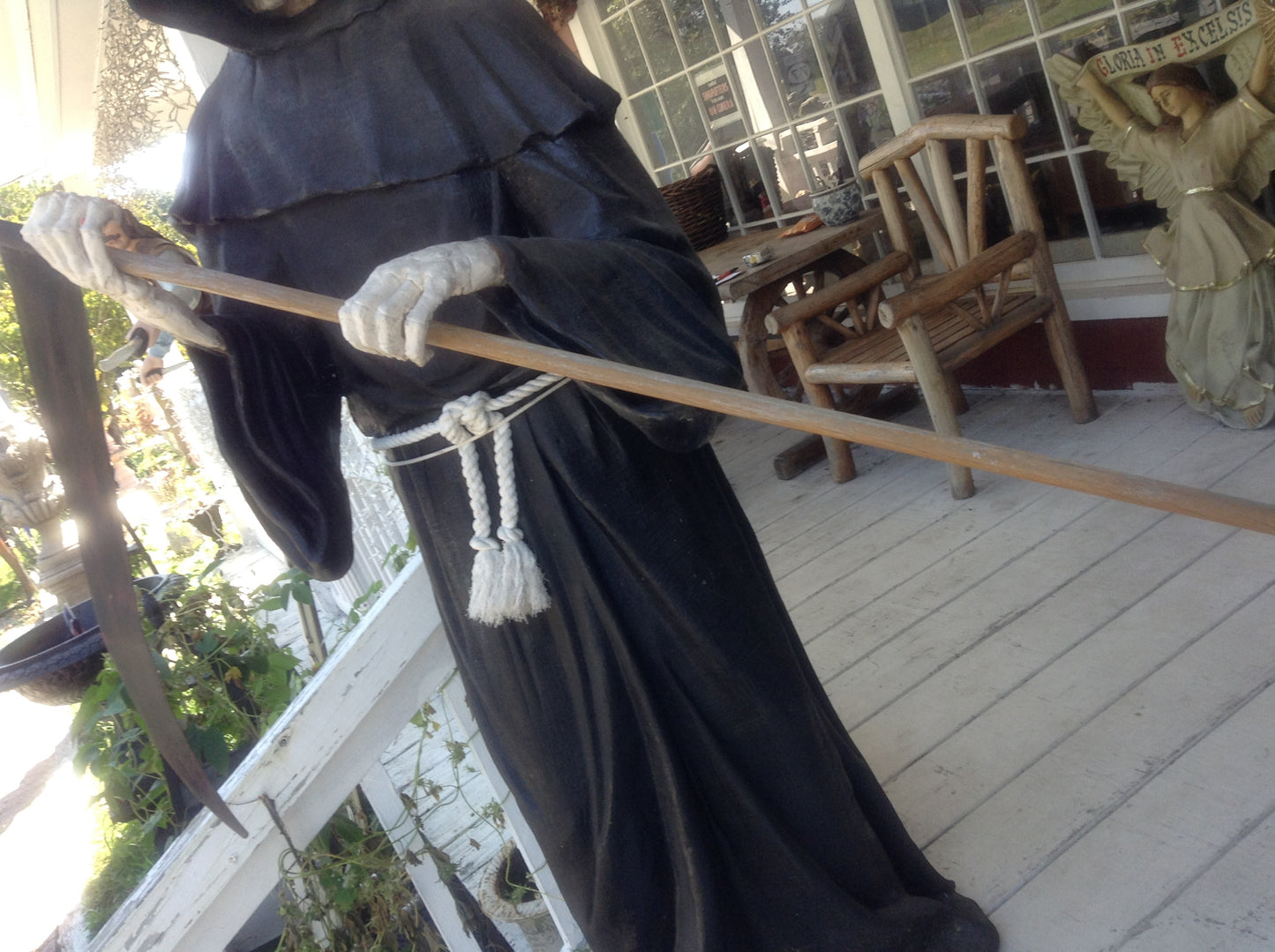 Statue - Life Size Halloween Grim Reaper