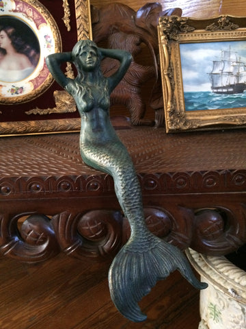 Iron Cast Statue - Mermaid Sitting Decor