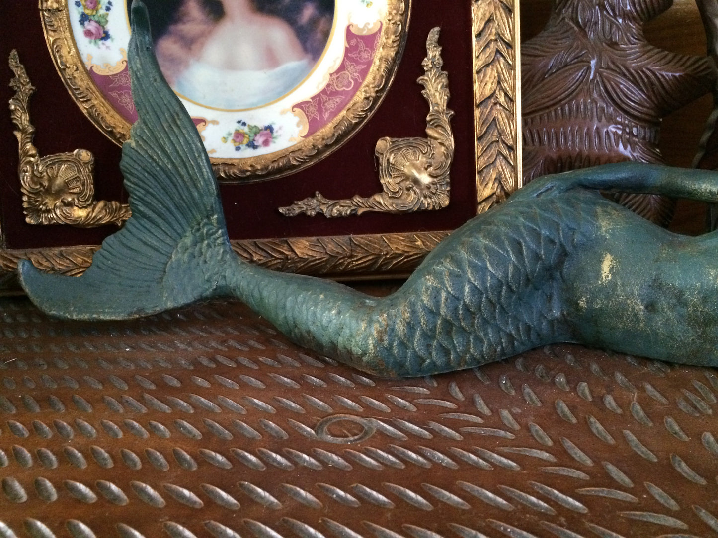 Cast Iron Mermaid - Laying Side Way