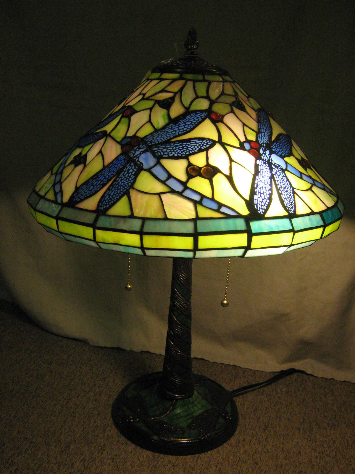 Tiffany Style Stained Glass Dragonfly Lamp